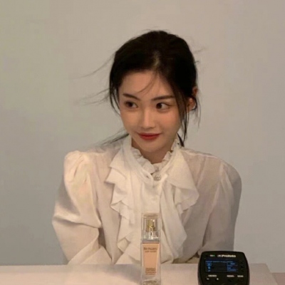 qq空间说说赞20个真人